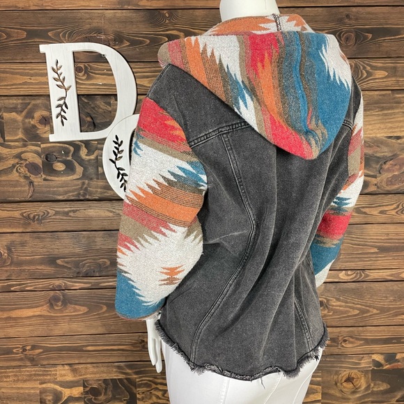 Multicolor Black Denim Jean Button Up Jacket Aztec Pattern Fleece Hoodie - Picture 5 of 7